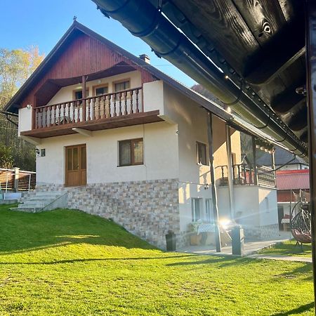 Cabana Baraj Apuseni Mountains Mihoesti Exterior foto